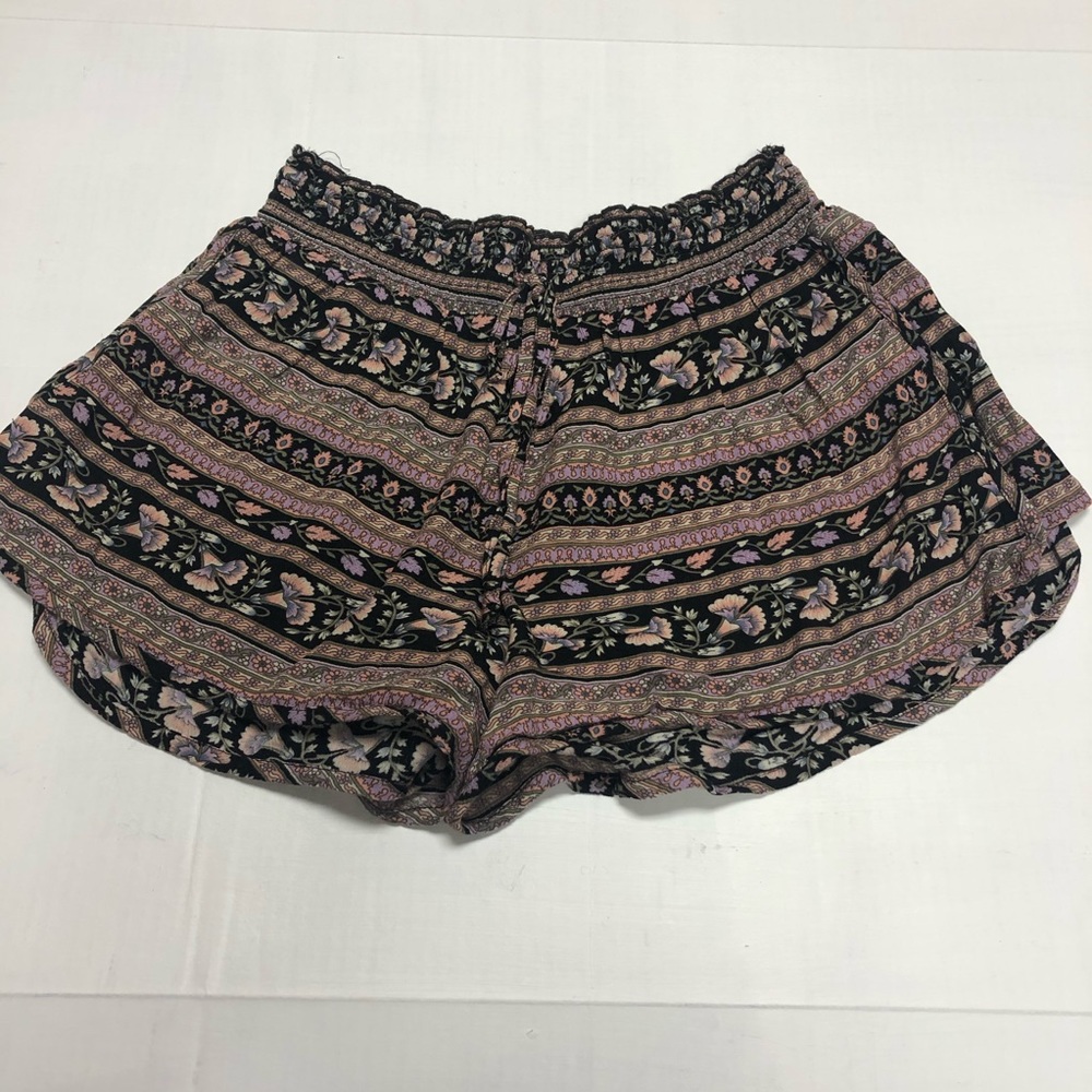 American Eagle Floral Shorts